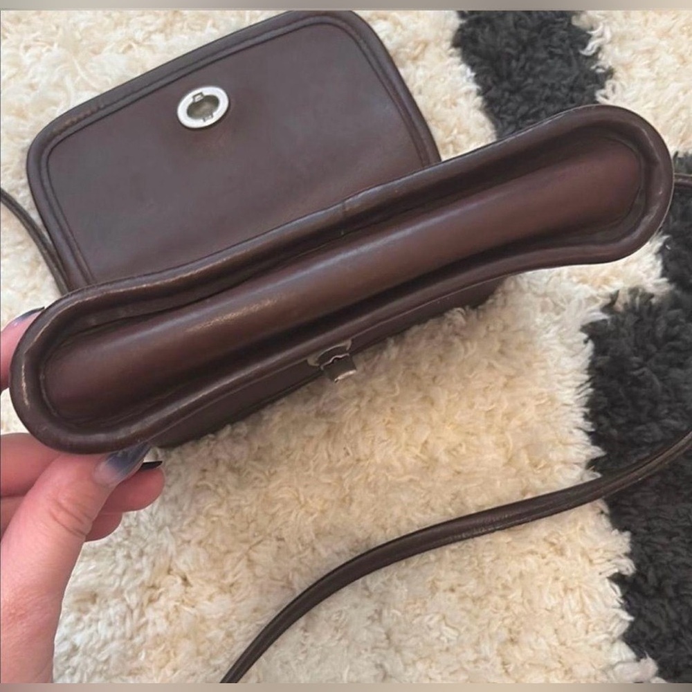 Y2K COACH Tango Brown Leather Bag Nickel Hardware Crossbody Bag Vintage 1990s - Picture 4 of 7